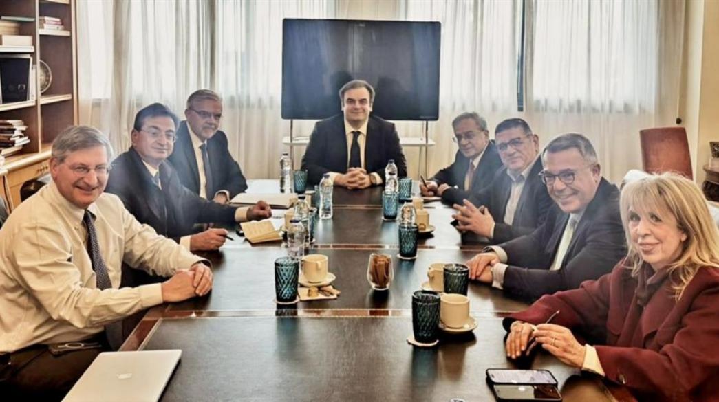 Κυριάκος Πιερρακάκης συνάντηση