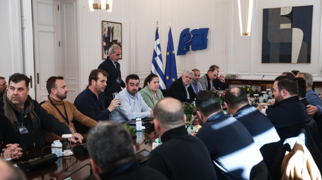 Συνάντηση αγροτών και κυβέρνησης