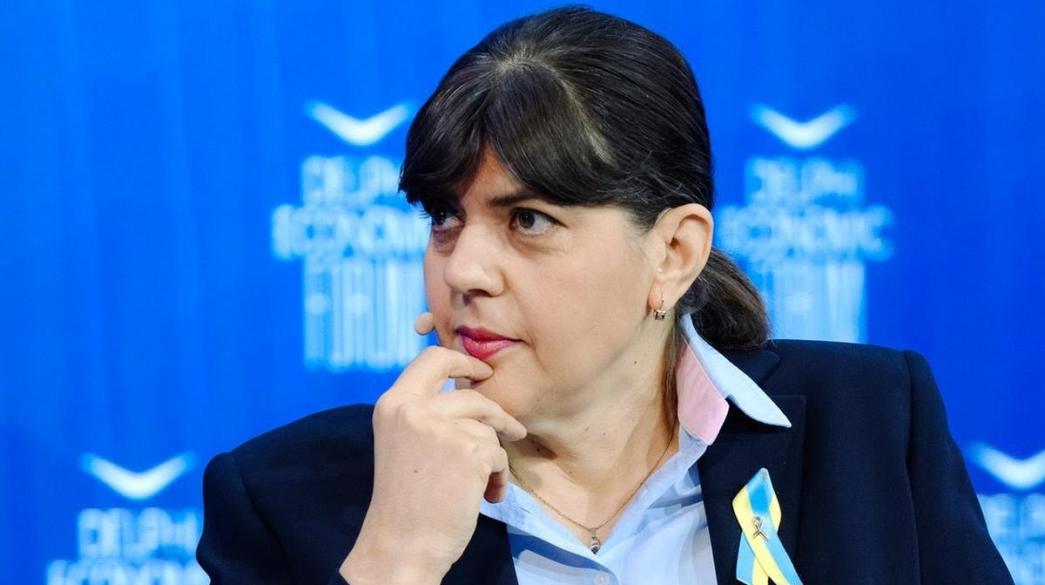 ΚΟΒΕΣΙ ΛΑΟΥΡΑ ΕΙΣΑΓΓΕΛΕΑΣ