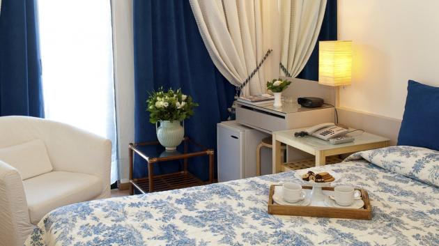 Δωμάτιο ξενοδοχείου εσωτερικά