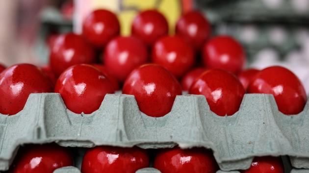 Κόκκινα πασχαλινά αυγά