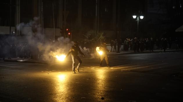 Επεισόδια νύχτα αναρχικοί