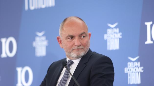 Κύριος Πειραιώς τραπεζίτης