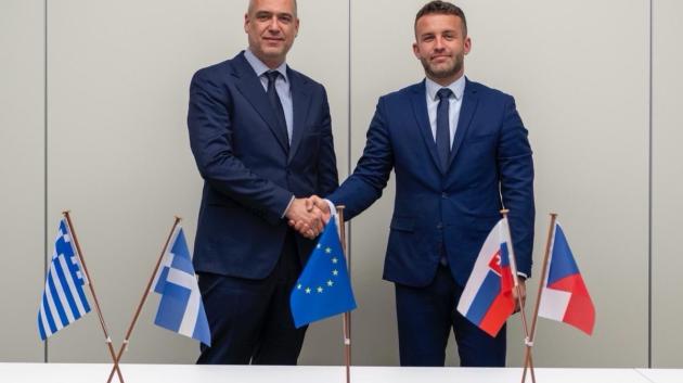 ΕΛΛΗΝΙΚΑ ΑΜΥΝΤΙΚΑ ΣΥΣΤΗΜΑΤΑ