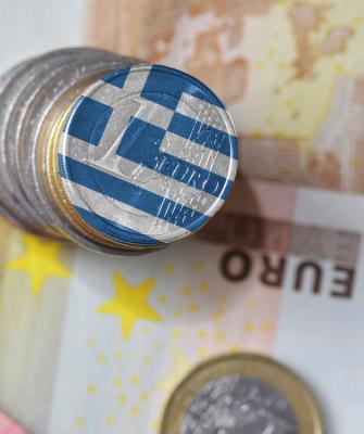 Ελληνικά ευρώ και σημαία