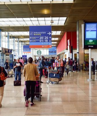 Αεροδρόμιο Ορλύ εσωτερικό