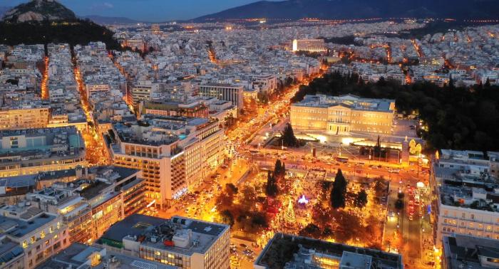 Νυχτερινή άποψη Συντάγματος Αθήνας από ψηλά Σύνταγμα Αθήνα νυχτερινή άποψη