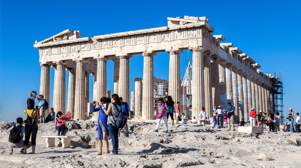 tourists_akropoli