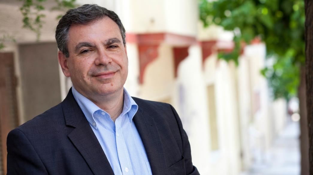 ΙΟΒΕ, Ίδρυμα Οικονομικών και Βιομηχανικών Ερευνών, Νίκος Βέττας