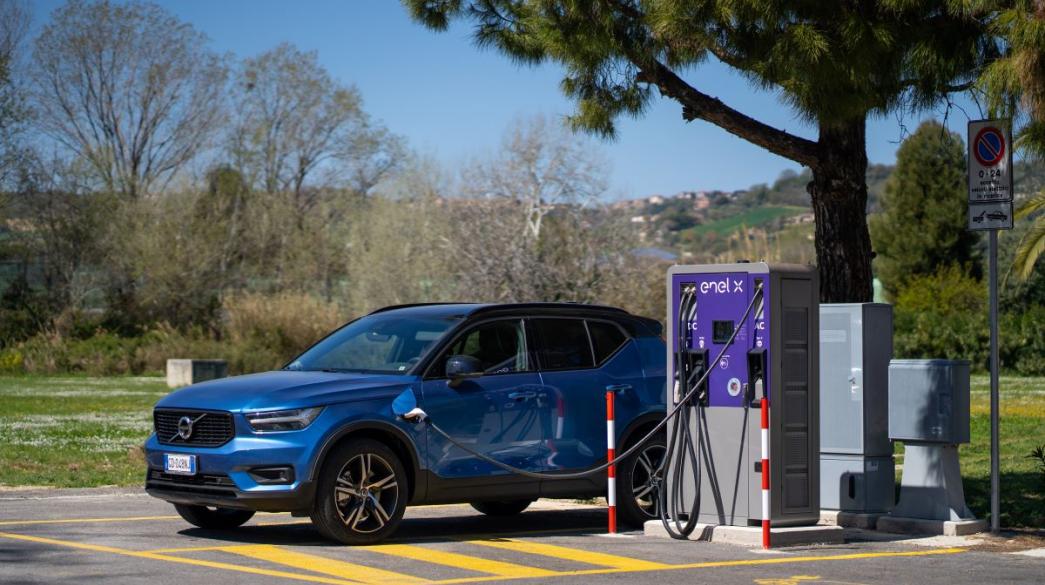 Volvo, Electric Cars, Ilektrika aytokinita
