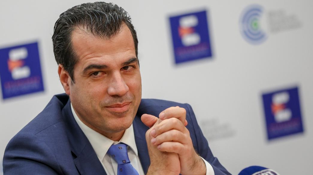 Θάνος Πλεύρης πορτρέτο