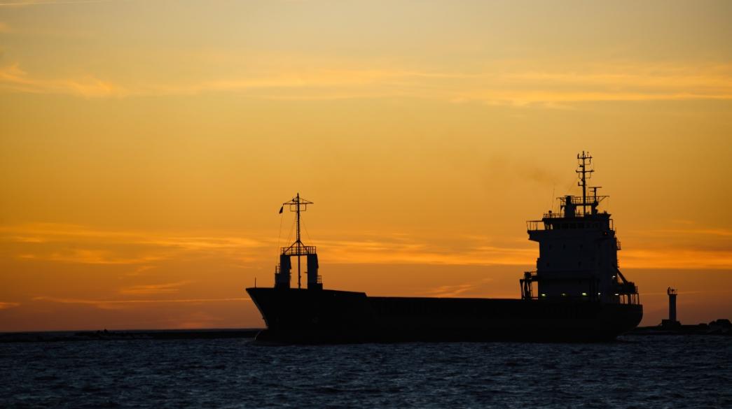 Ploio-Ship