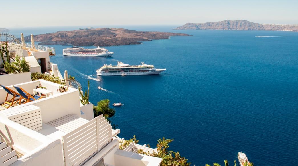 Κρουαζιερόπλοιο Σαντορίνη θάλασσα