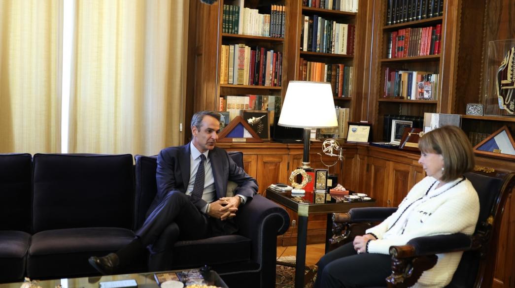 businessdaily-Mitsotakis-Sakellaropoulou