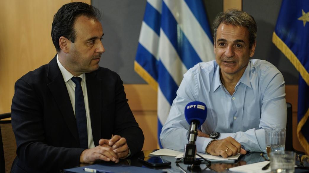 businessdaily-Mitsotakis-Papastergiou