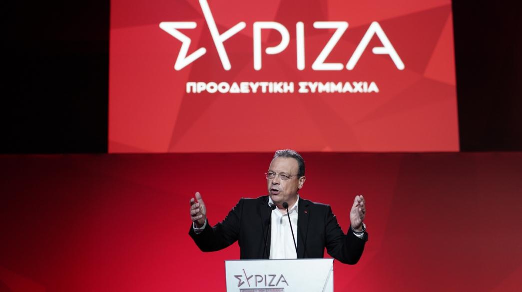 Φάμελλος: Ο Μητσοτάκης εξαπάτησε μεσαία τάξη, επιχειρήσεις και συνταξιούχους Σωκράτης Φάμελλος ομιλία
