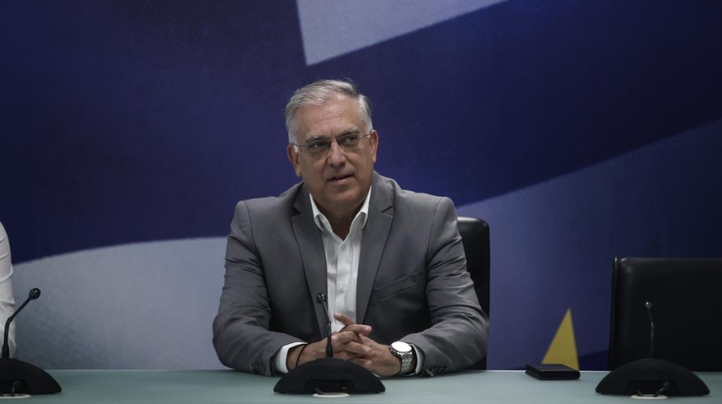 Τάκης Θεοδωρικάκος συνεδρίαση