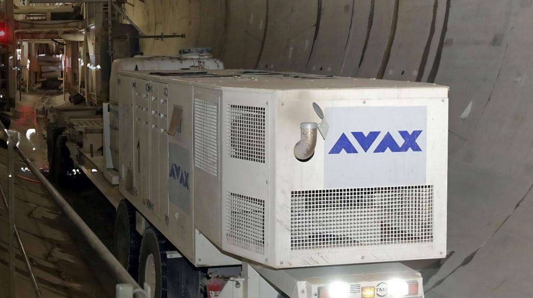 Μηχάνημα AVAX σε σήραγγα