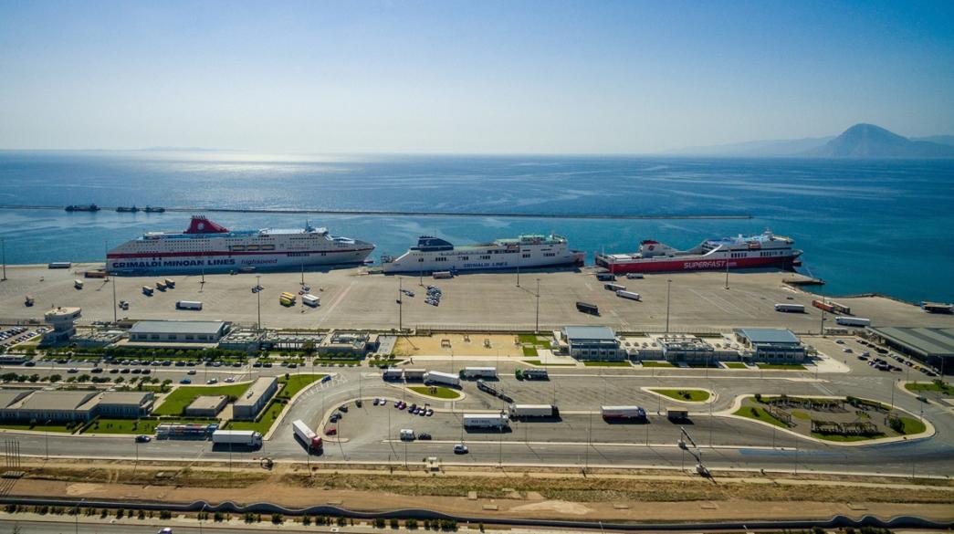 Λιμάνι Πατρών πλοία