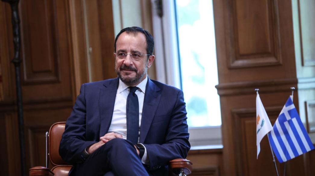 Νίκος Χριστοδουλίδης πορτραίτο