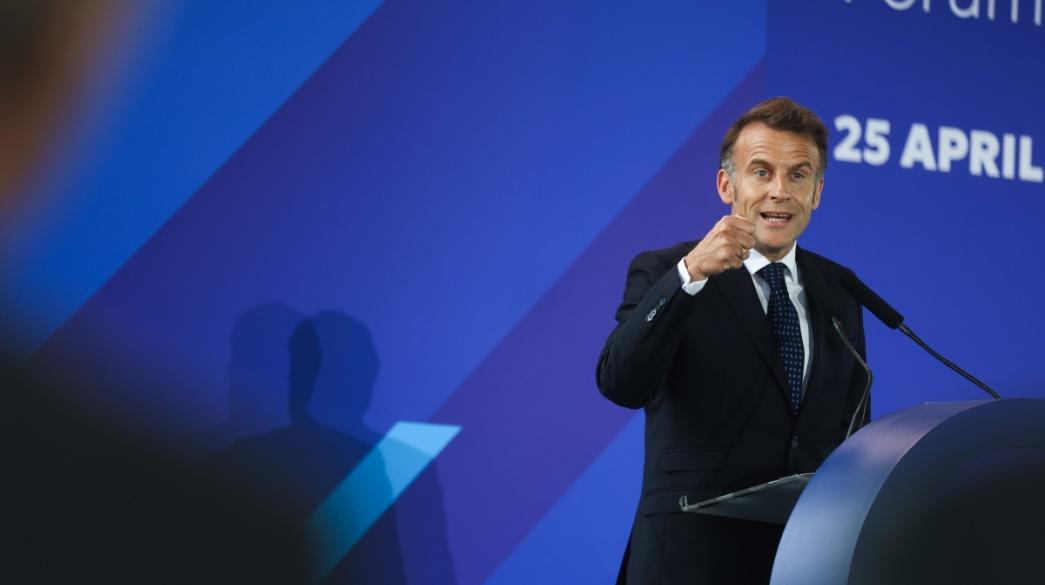 Εμανουέλ Μακρόν ομιλία φόρουμ