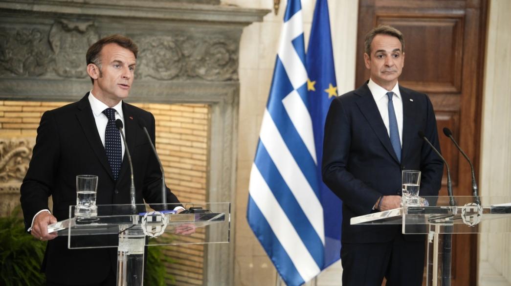 Κυριάκος Μητσοτάκης και Εμανουέλ Μακρόν