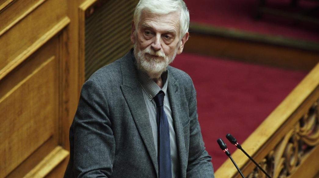 Γιάννης Λοβέρδος στη Βουλή