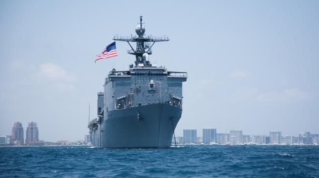 USS Gunston Hall πλοίο