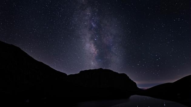 Γαλαξίας πάνω από Τύμφη