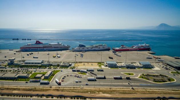 Λιμάνι Πατρών πλοία