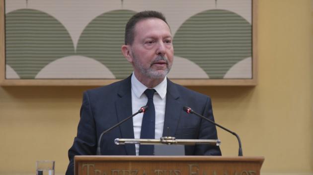 Γιάννης Στουρνάρας