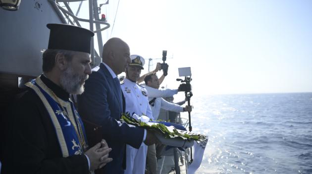 Νίκος Δένδιας 