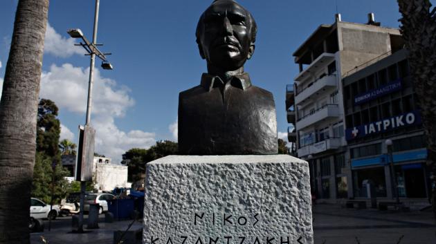 Προτομή Νίκος Καζαντζάκης