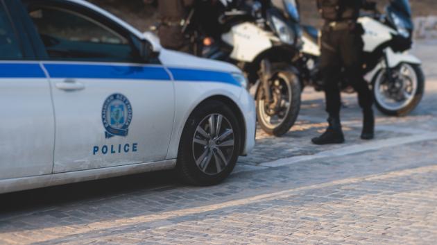 Έλληνας αστυνομικός όχημα