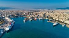 Αεροφωτογραφία λιμανιού Πειραιά ημέρα