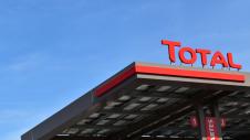 Total Petroleum-France-Fire