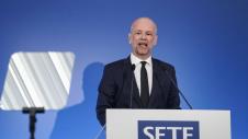 Giannis Retsos, SETE, Tourismos