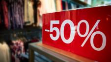 Ekptoseis, Discounts, Sales