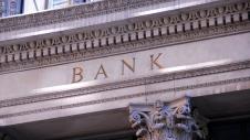 Trapeza, Trapezes, Bank